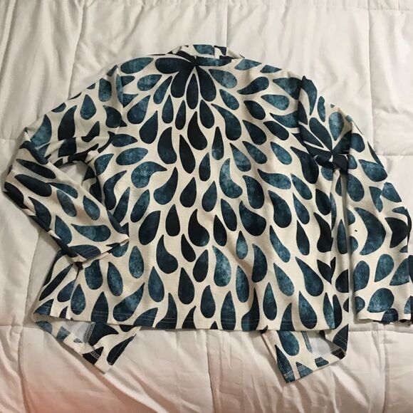 Lily by Firmiana Open Front Jacket - Picture 6 of 7